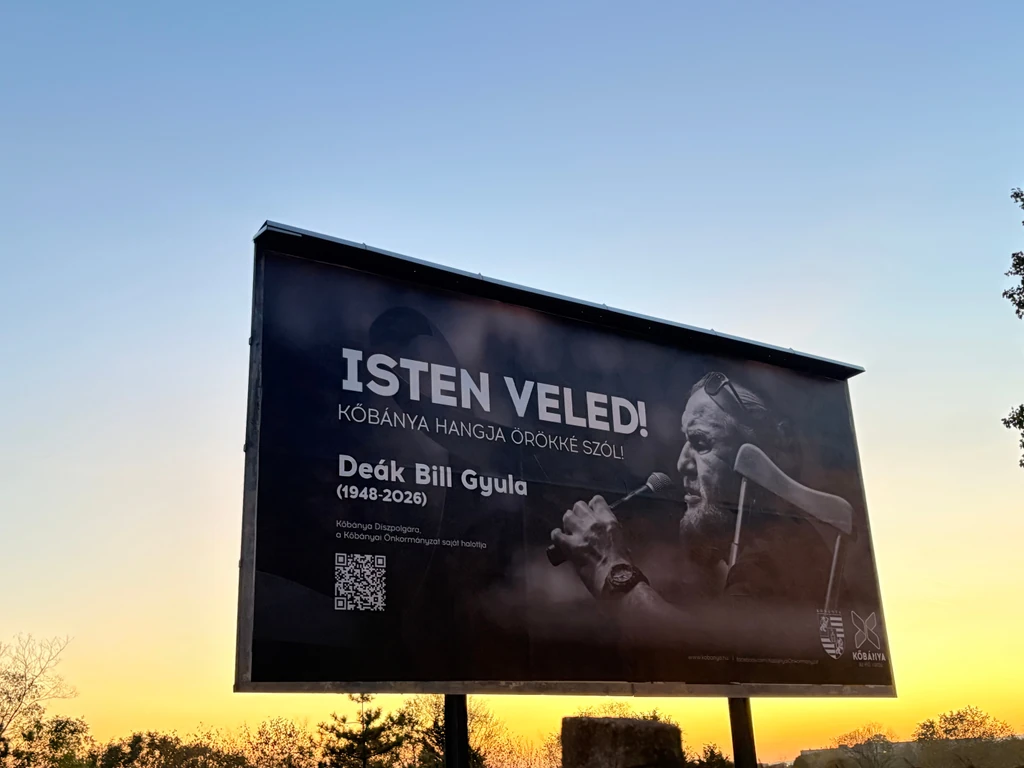 Óriásplakátokkal búcsúzik Kőbánya Deák Bill Gyulától
