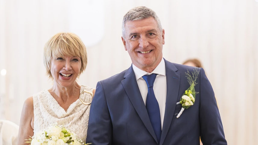 Xantus Barbara és Laklóth Aladár egy hónappal a polgári szertartás után ma Isten színe előtt is házasságot kötöttek