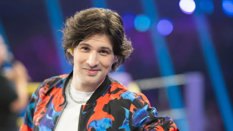 Ehhez a világsztárhoz hasonlítják Ember Márkot: nem csoda, hogy bomlanak érte a nők