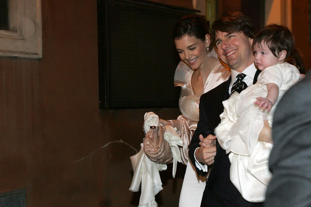 Suri az egyik legtöbbet fotózott sztárbaba volt (Fotó: Profimedia)