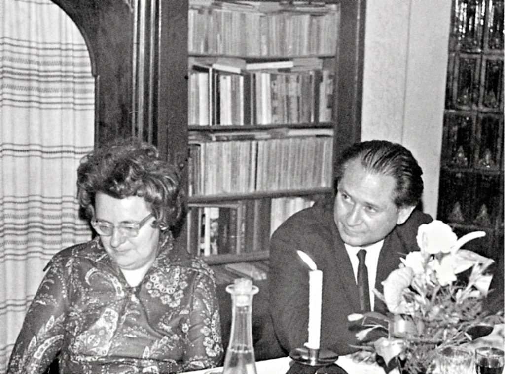 Az esztergom–budapesti érsek szülei