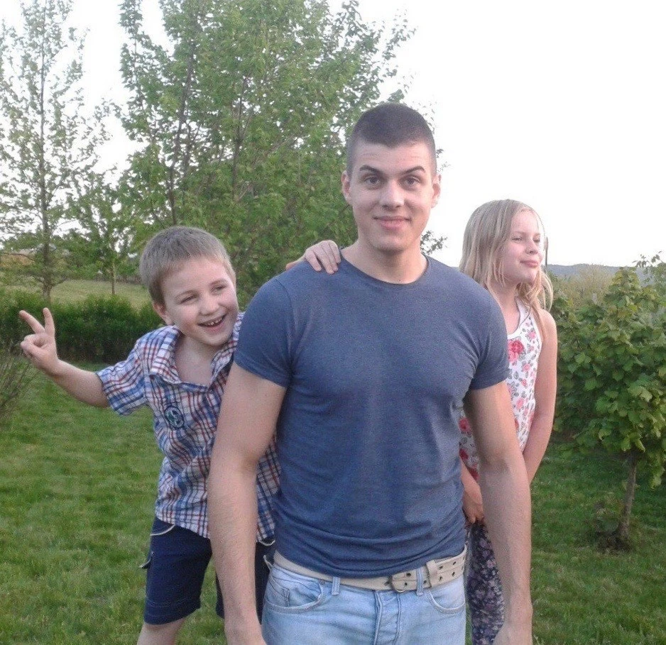 Testvérei jóval fiatalabbak nála (Fotó: Archív)