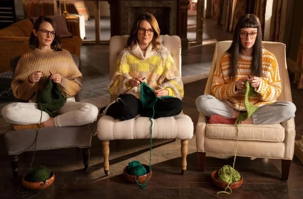 Anne Stringfield és Tina Fey (balra és középen): felesége és „hasonmása” a Gyilkos a házban című szériában (Fotó: Archív)