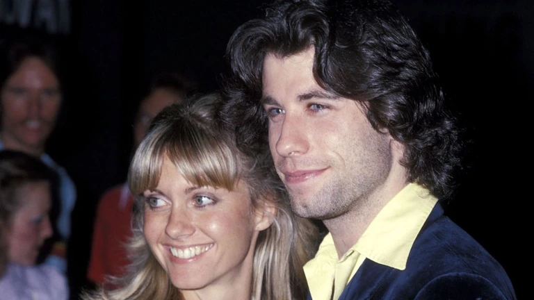 Tényleg több volt barátságnál: Olivia Newton-John feleségül is ment volna John Travoltához 