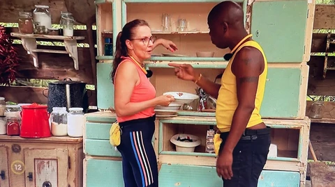 balint antonia fekete pako