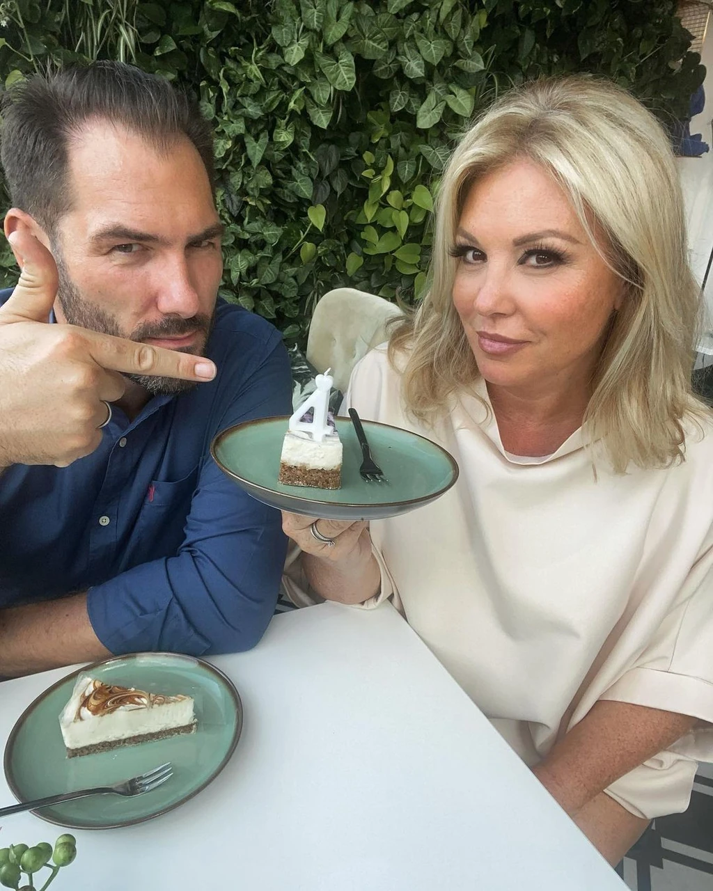 Nem hajlandó gyötörni magát – férjével, Pataki Ádámmal (Fotó: Archív)