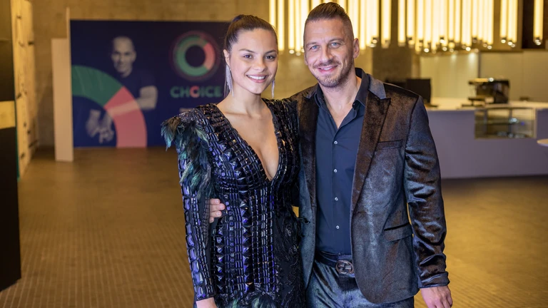 Vastag Csaba felesége rácáfolt a kritikákra: újabb végzettséget szerzett Domján Evelin