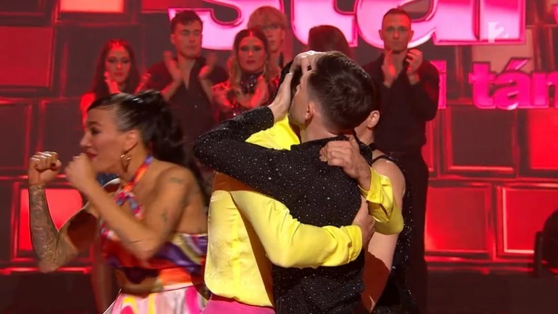 Tóth Gabi a zsűrihez fordulva szólt be kiesésük pillanatában (Fotó: tv2play.hu)