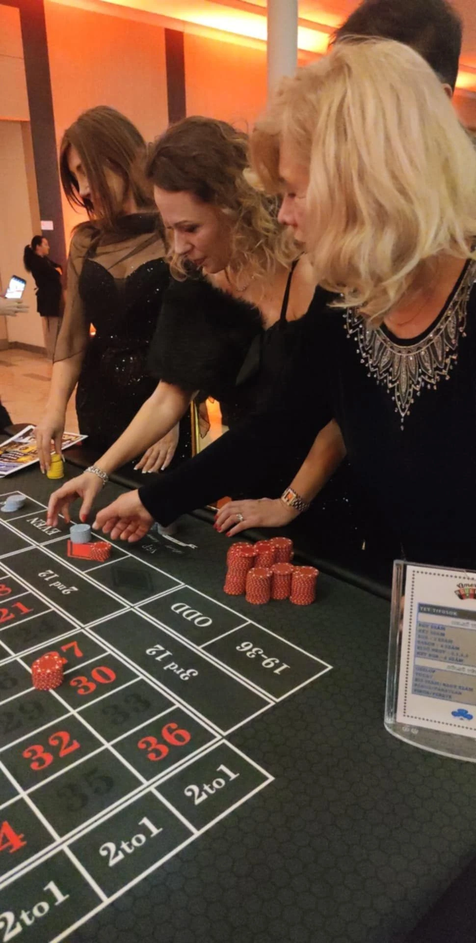 Csak gyűltek Sáfár Anikó előtt a zsetonok (Fotó: Archív)