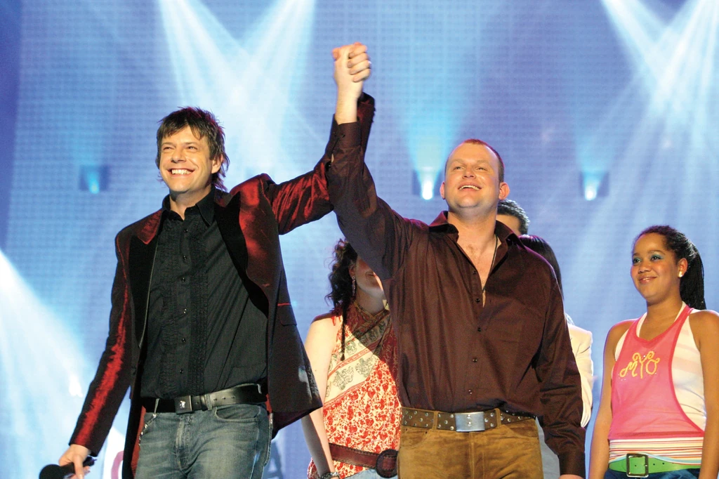 Nem győzött, de Tilla megünnepelte Edmondot az első Megasztárban (Fotó: Ványi Ákos/fotocentral.hu)