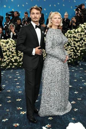 Pamela Anderson és fia, Brandon Thomas Lee