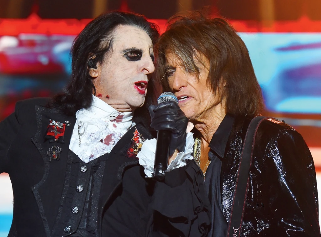 Budapesten adott koncertet a Hollywood Vampires