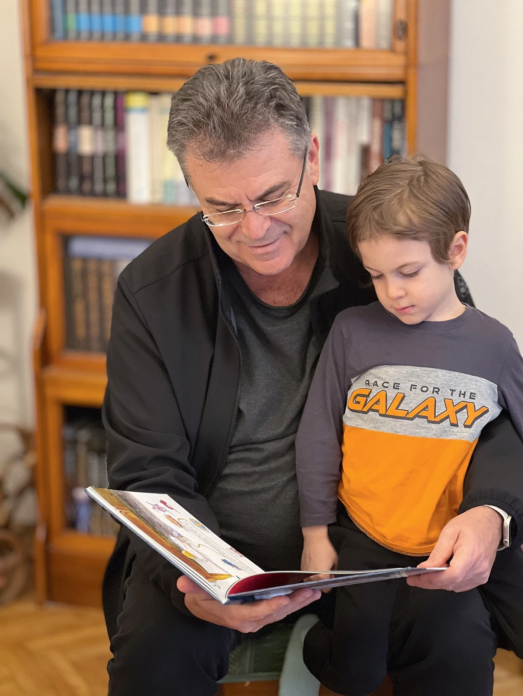 Jónás a nagypapájával, Harmath Imrével (Fotó: Archív)