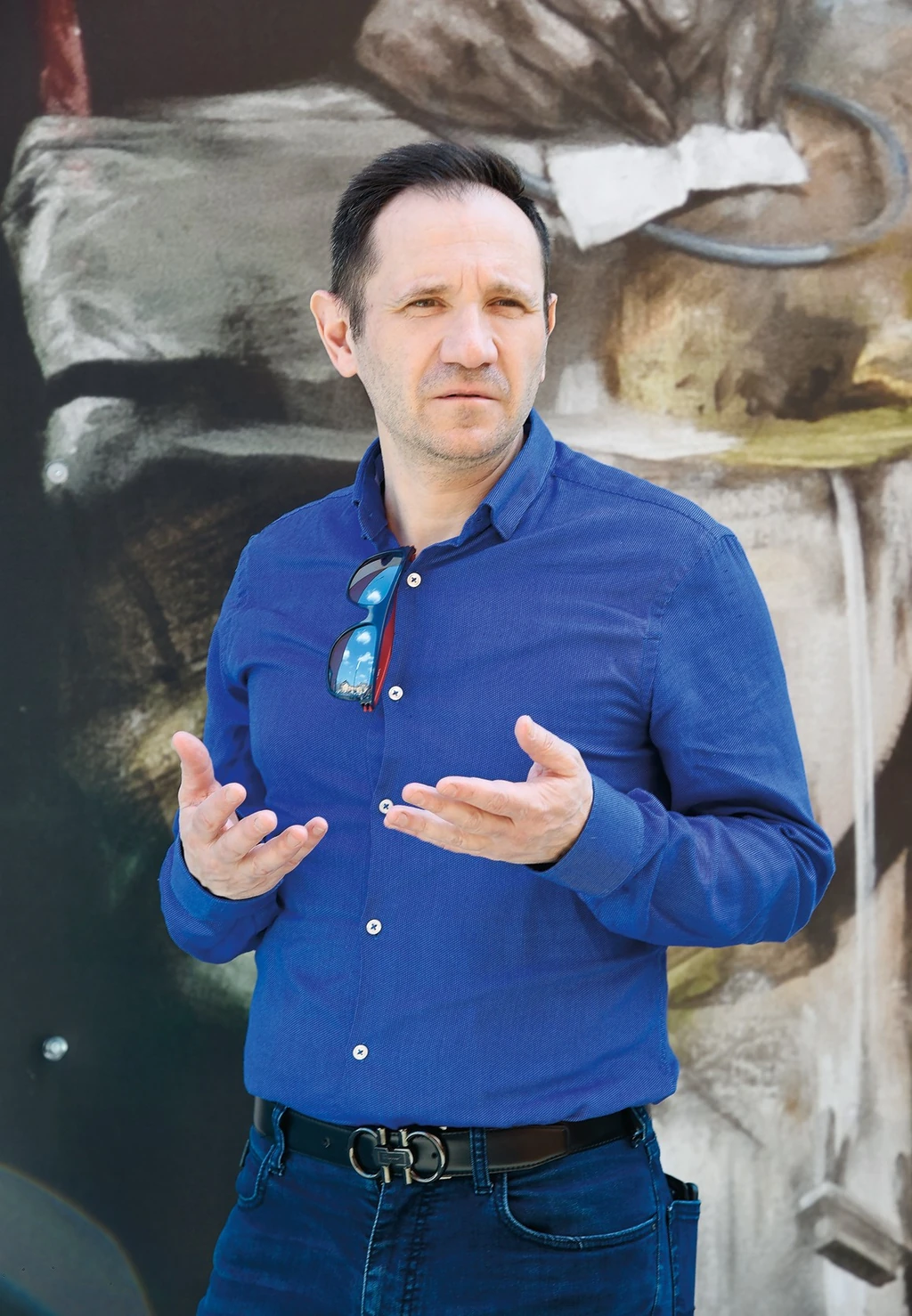 L. Péterfi Csaba Pécsi Ildikó fogadott fia, ő az életrajzi könyv szerzője (Fotó: Smagpictures)