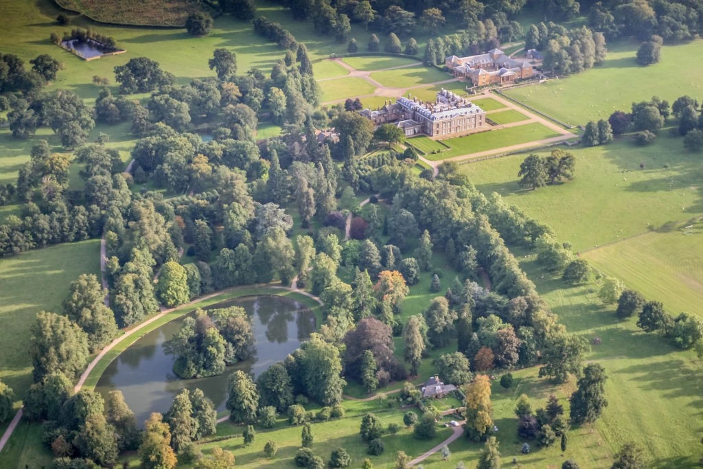 Althorp House és a birtok, mely már több mint ötszáz éve a Spencereké