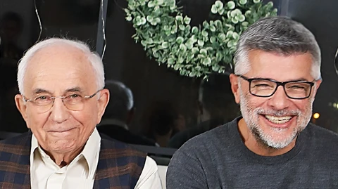 vitray_podcast_nyito