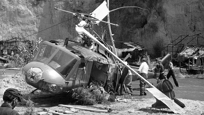 A lezuhant helikopter a Homályzóna forgatásán 1982-ben, nemcsak Hollywoodot rázta meg a szörmyű tragédia 