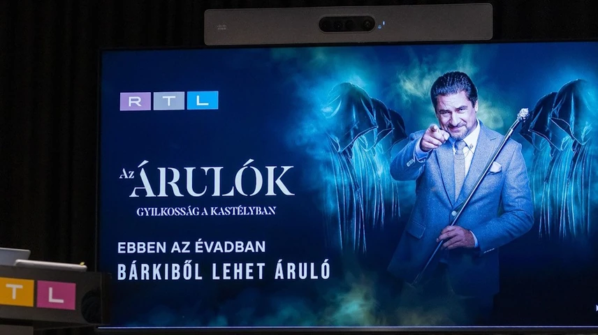 arulok gyilkossag a kastelyban