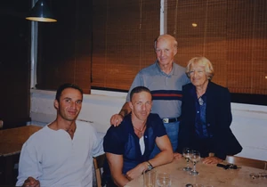 Keleti Ágnes a férjével és fiaival