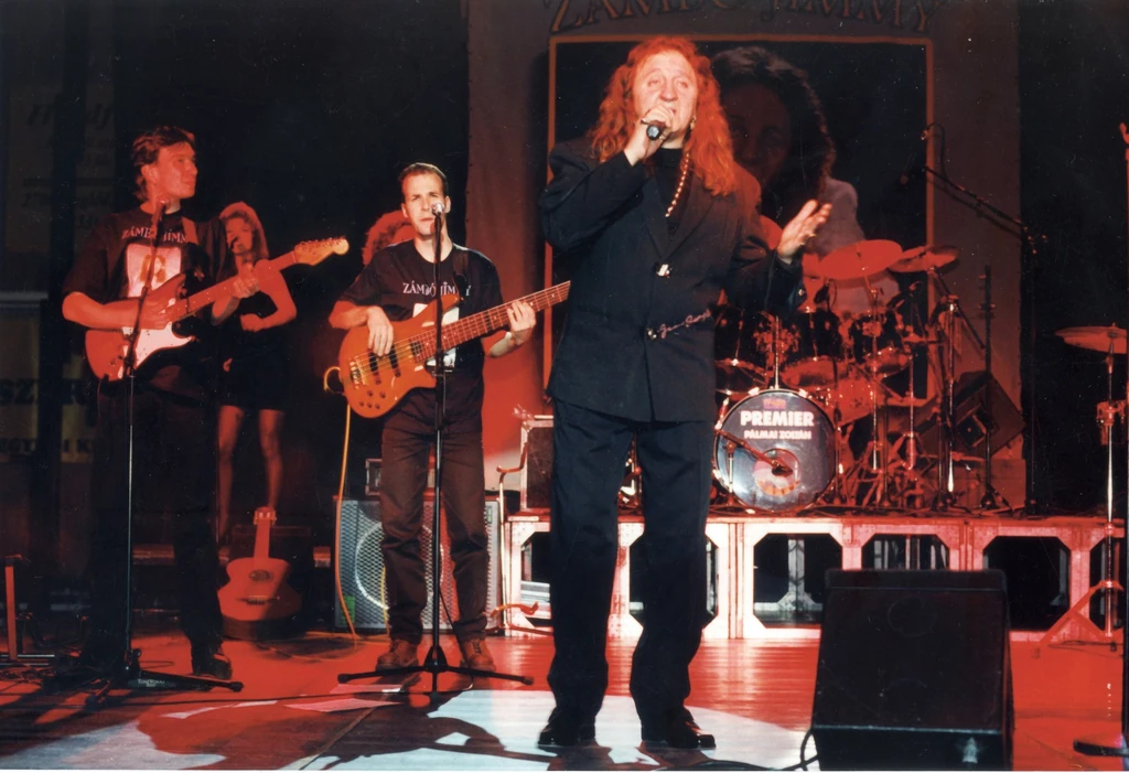 Jimmy dalait ma is imádja a közönség (Fotó: Meglepetés Archívum/fotocentral.hu)