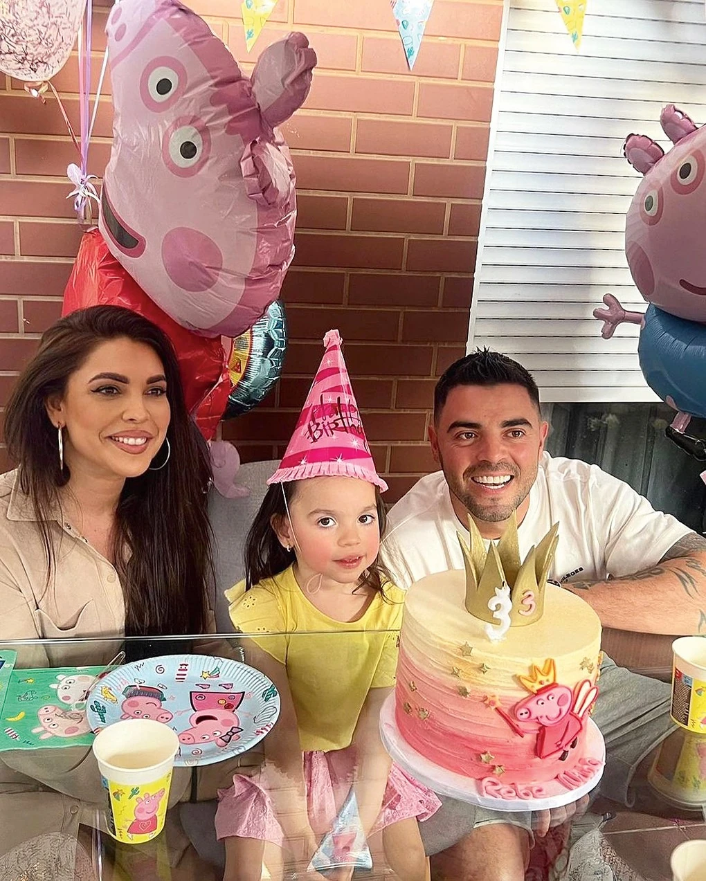 Norinával közös kislányuk, Rebeka