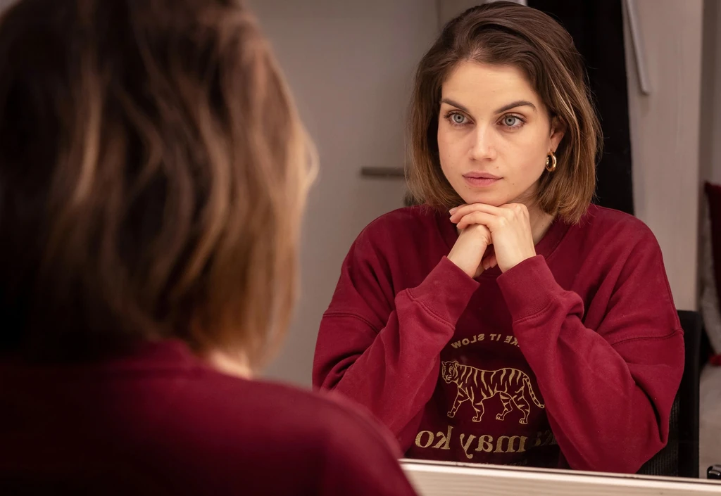 Szász Júliára hosszú gyógyulás várt