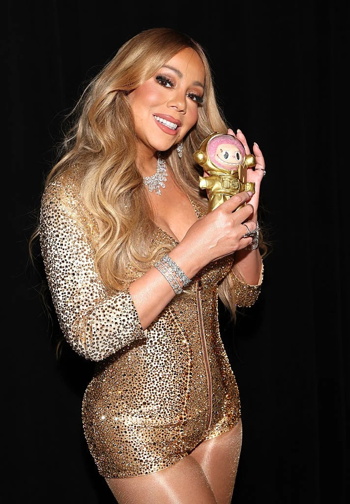 Az őrületből a legnagyobb sztárok sem maradhatnak ki: Mariah is Labubu-fan let t(Fotó: Getty Images)