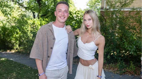 Zsigmond Angela Meszaros Bende