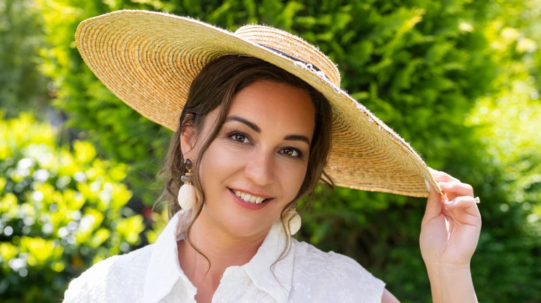 Elásott kincsre bukkant dr. Katona Szandra, a Kincsvadászok sztárja