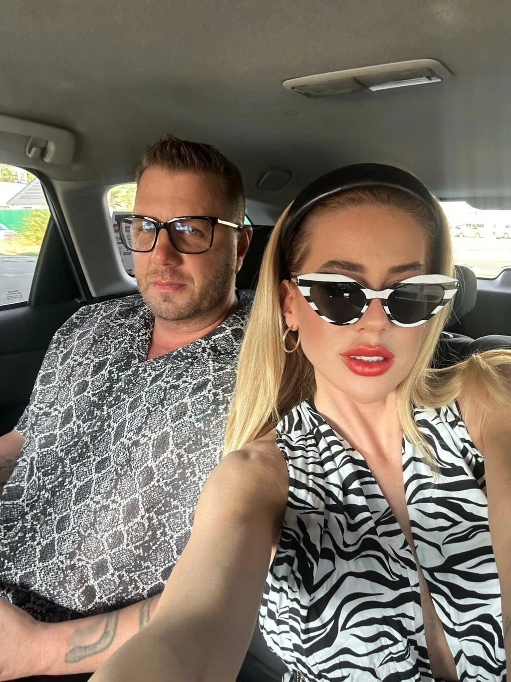 Takács Zsuzsika odafigyel Zámbó Krisztián étkezésére (Fotó: Archív)