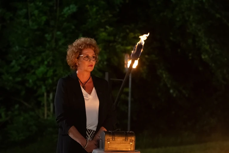 Micsoda véletlen: Hadas Kriszta lakását a Tisza politikusa vette ki