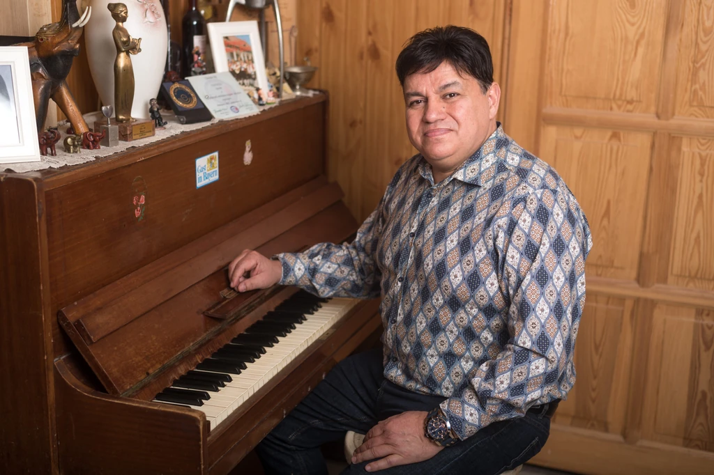 Csocsesz az otthonában