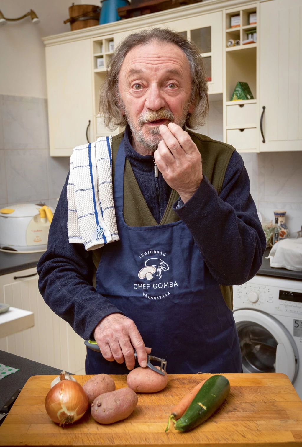 Szacsvay László volt, hogy harminc vendégre is főzött