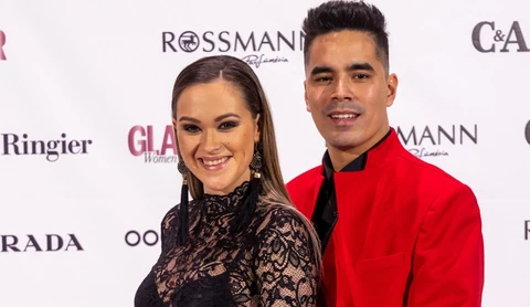 bekefi viki feng ya ou