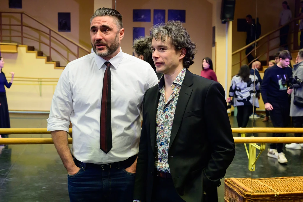 Apáti Bence és Simon István egy sajtótájékoztatón, az Operettszínházban