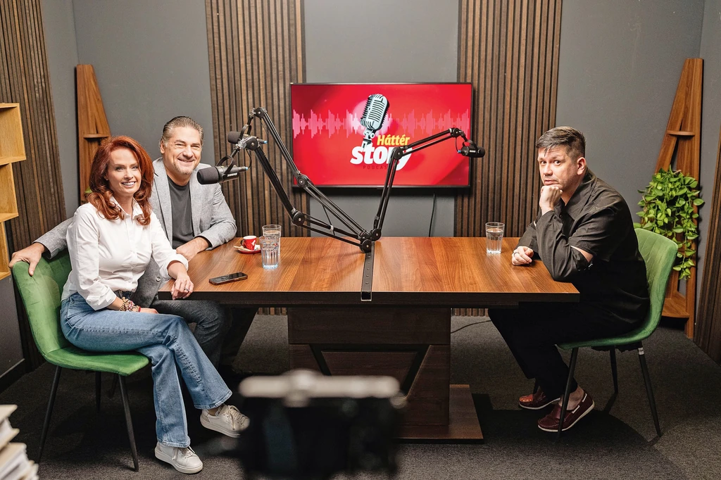 Szerkesztőnkkel, Baku Györggyel beszélgettek a Háttér Storyban (Fotó: Schumy Csaba/fotocentral.hu)