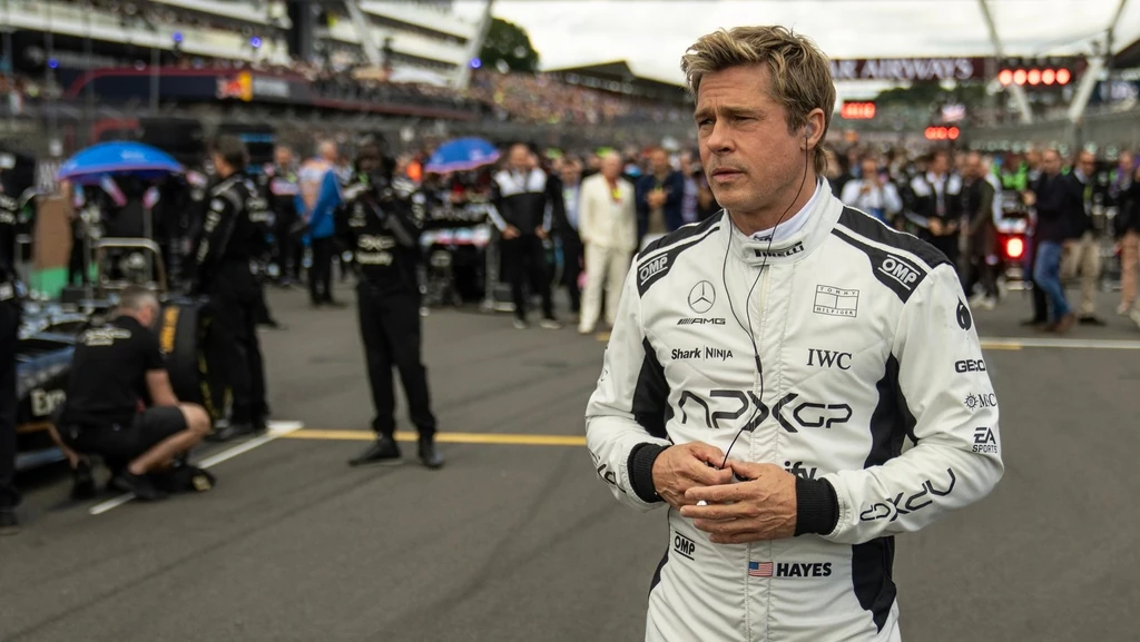 Új filmjében, az F1-ben is versenyt fut az idővel