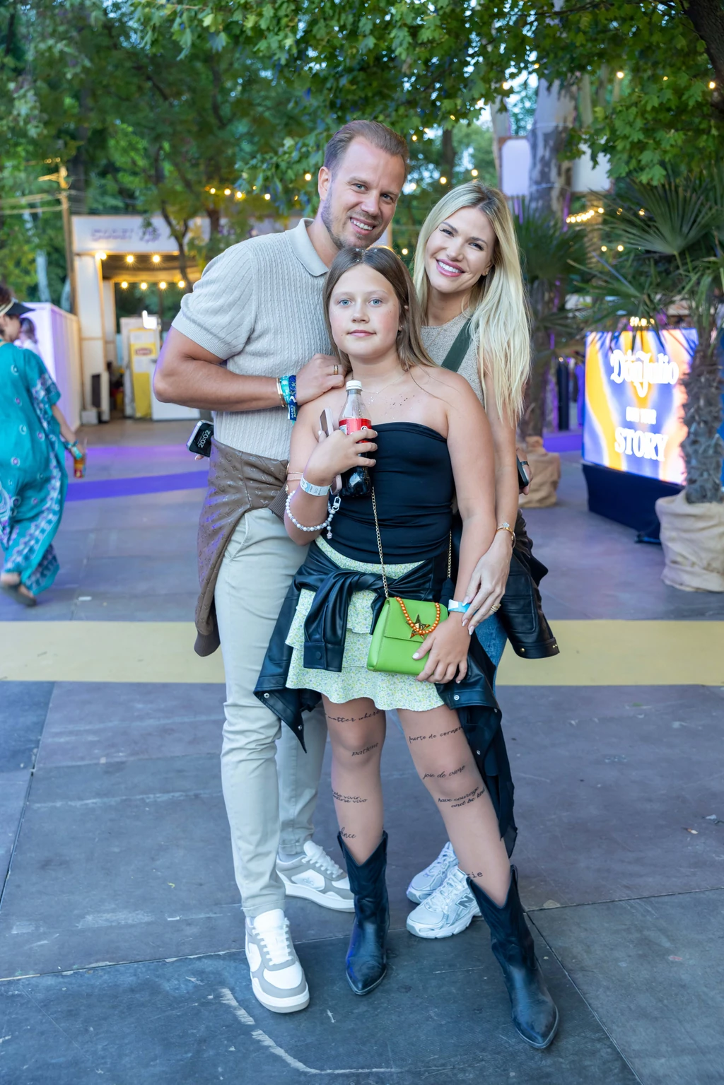 Vasvári Vivien, a lánya, Ariana és a férje, Bodnár Zsigmond