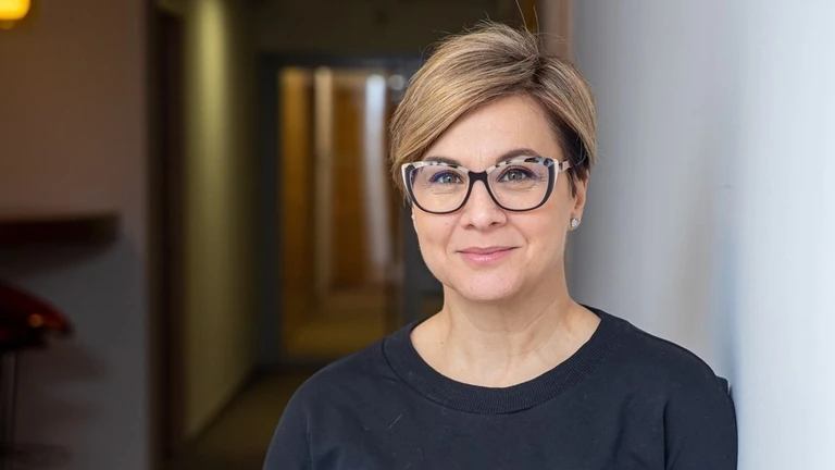 Ábel Anita: „Ha valaki hozott traumákat a gyerekkori színészetből, az én vagyok”