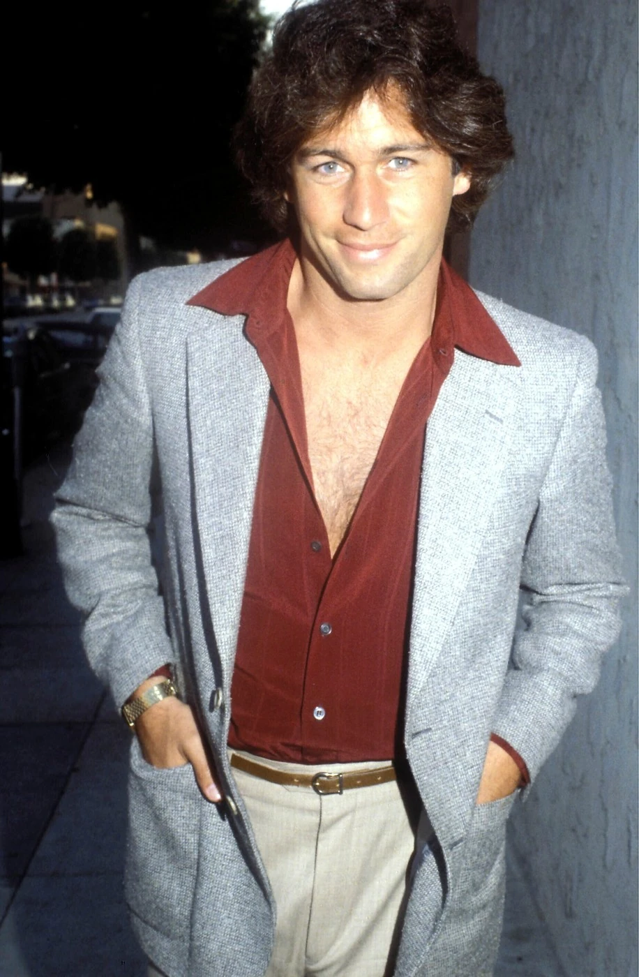 Joey Travolta 1979-ben