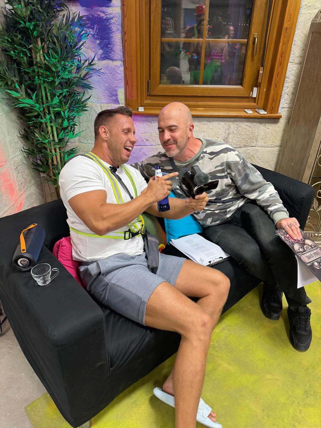 Simon szerint Zoli zord külseje egy érzékeny pacákot takar