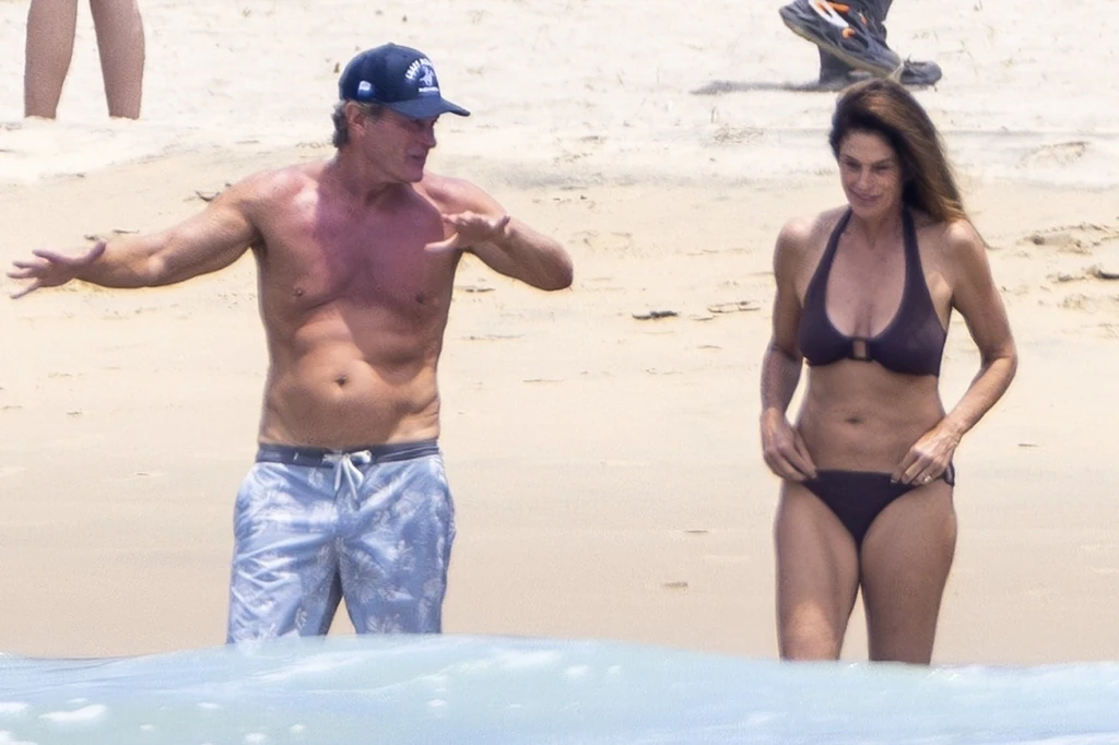 Cindy Crawford és Rande Gerber Mexikóban strandoltak (Fotó: Profimedia)