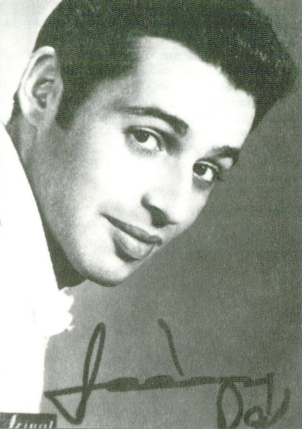 Szécsi Pál a hatvanas-hetvenes évek egyik legnagyobb sztárja volt, aláírásáért mindent megtettek a rajongók (Fotó: Archív)