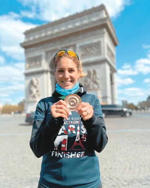 Indult a párizsi maratonon is (Fotó: Archív)