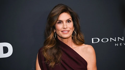Cindy Crawford januárban egy divatgálán 