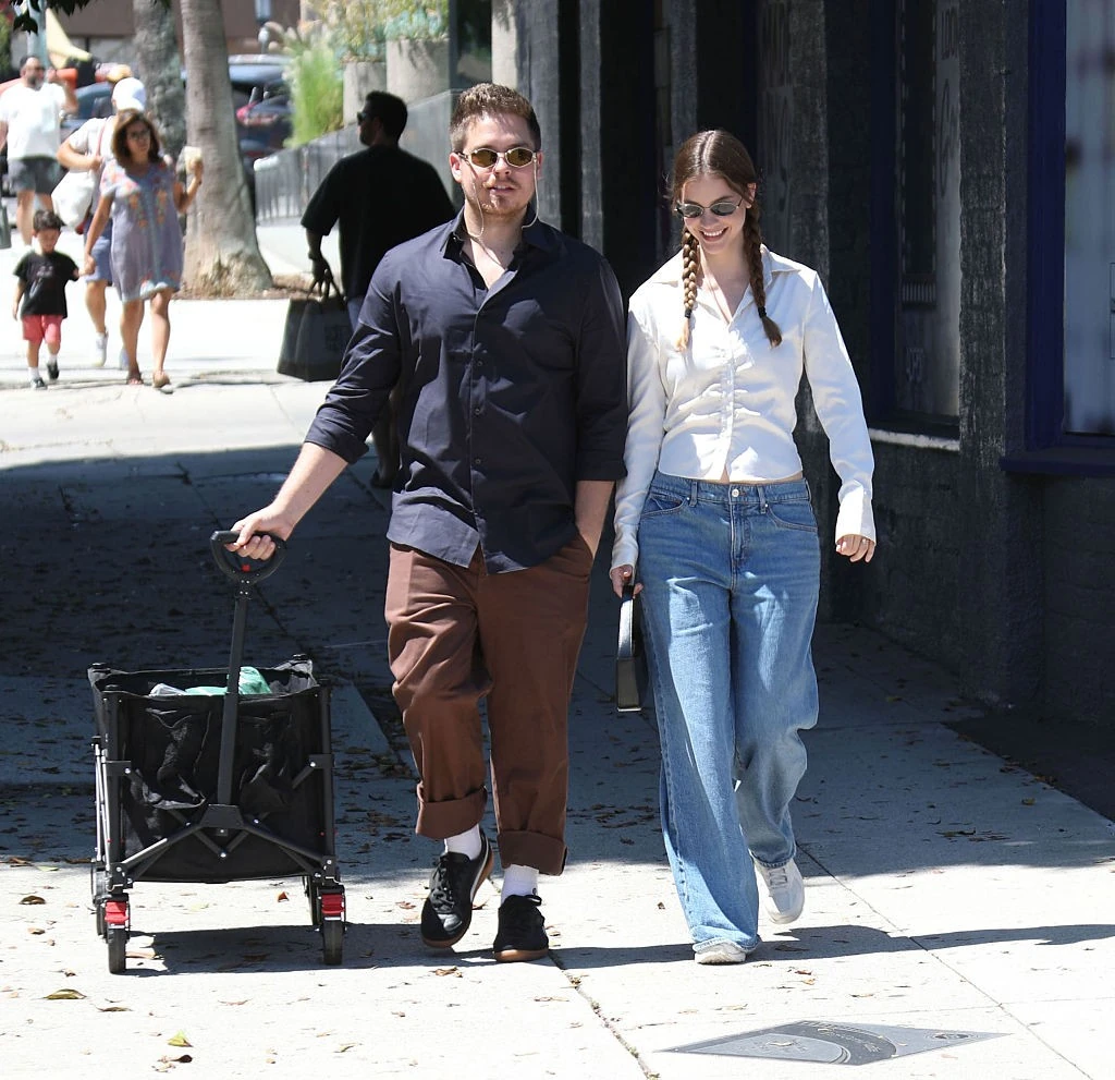 A fiatal pár szereti lazán felfogni az életet (Fotó: Getty Images) 