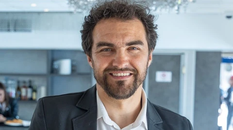 dolhaiattilaigazgato