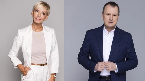 Jakupcsek Gabriella és Szujó Zoltán szerint az elsötétülő képernyő az első és legfontosabb lépése annak, hogy a köztévé meg tudjon újulni, és majd ismét értéket közvetíthessen
