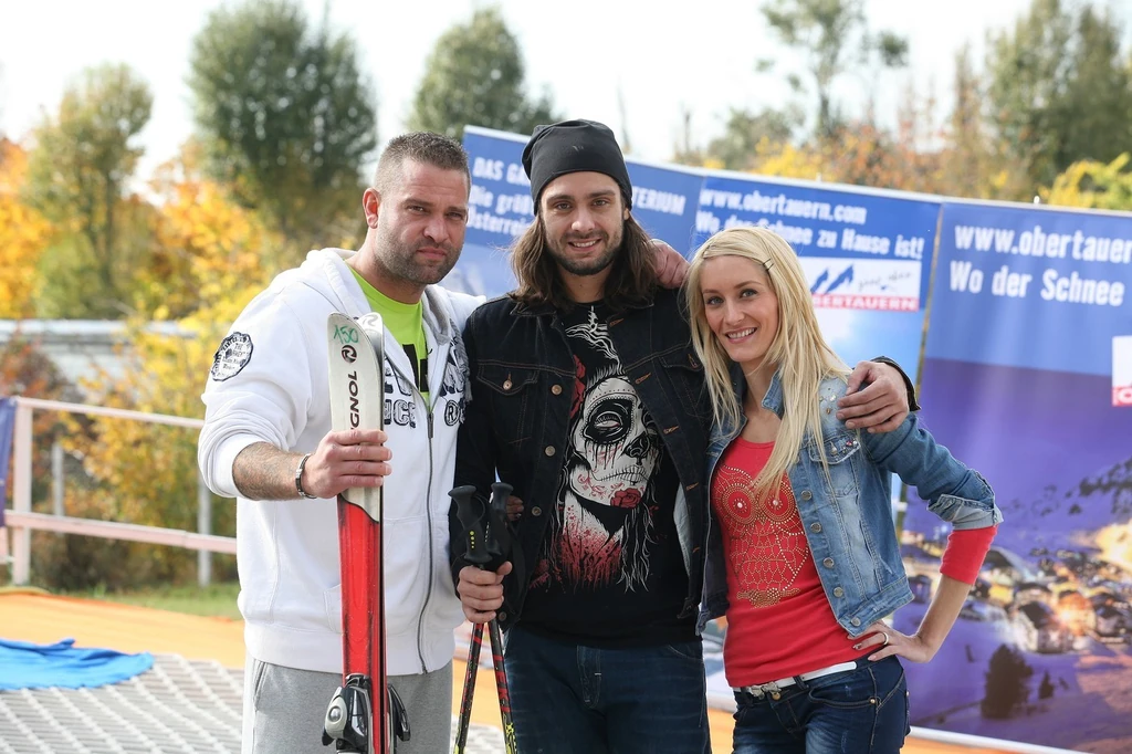 Vörös Attila közel három évig forgatott az Éjjel-nappal Budapestben. A képen Joe-val, azaz Varga Miklóssal és Barbival, polgári nevén Csákány Mónikával látható (Fotó: Szabó Lilla/fotocentral.hu)