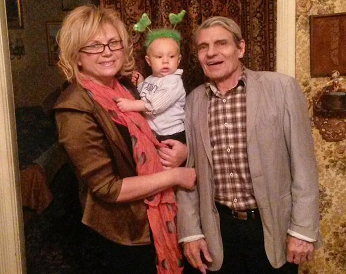 Édesapja idős korában újból megnősült, Beával és az unokájával (Fotók: Archív)